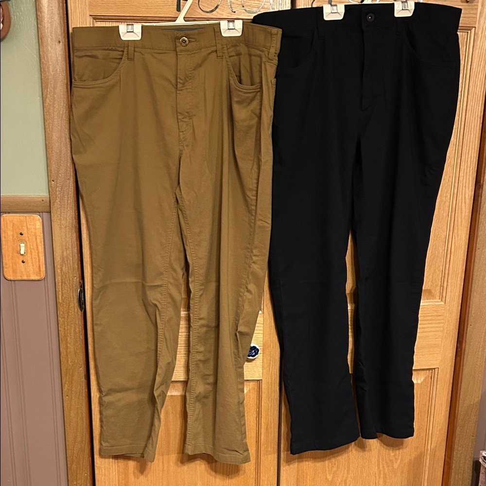 Orvis Men's Mustard Chinos